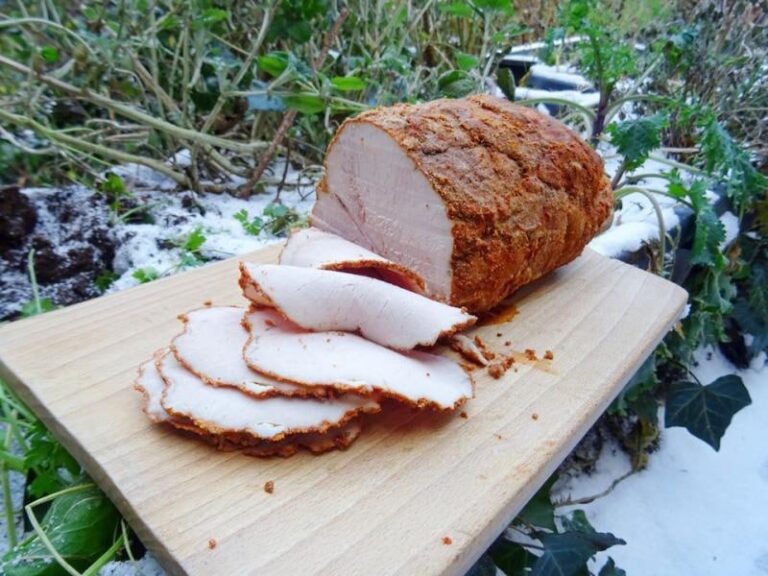 Szynka pieczona kartuska – prosta domowa wędlina 🥩